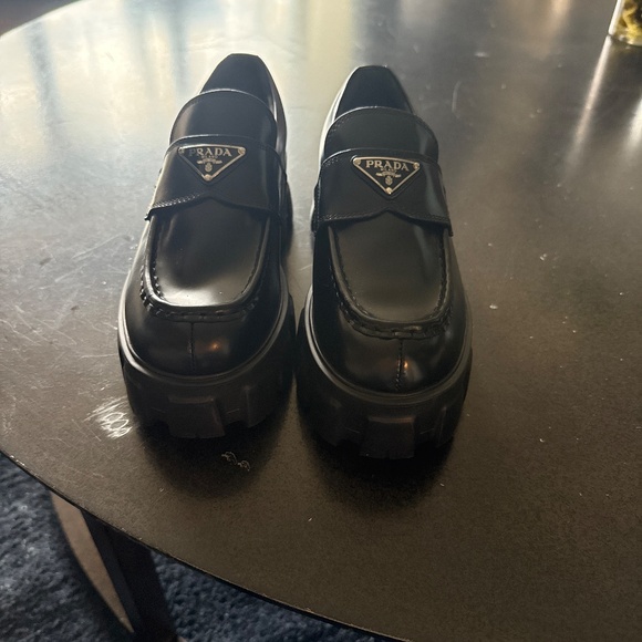 Prada loafers size 38 - Picture 2 of 5